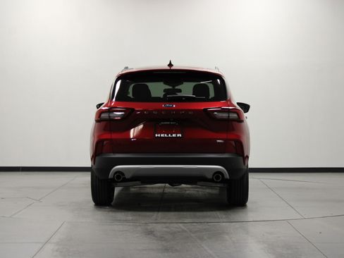 New 2026 Ford Escape SE image 5