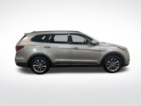 Used 2017 Hyundai Santa Fe SE w/ SE Premium Package 02 image 9