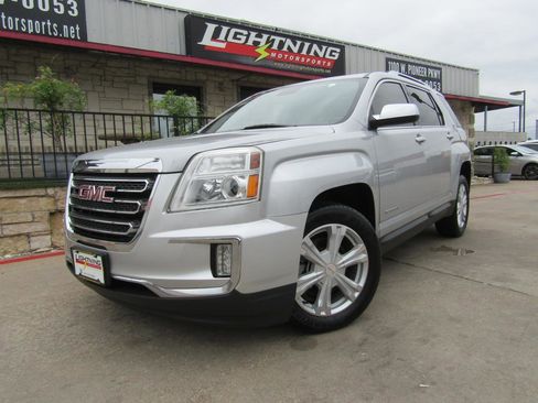 Used 2016 GMC Terrain SLT FWD image 1
