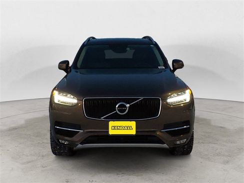 Used 2016 Volvo XC90 T6 Momentum w/ Momentum Plus Package image 8