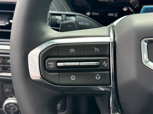 New 2026 GMC Yukon XL Elevation image 20