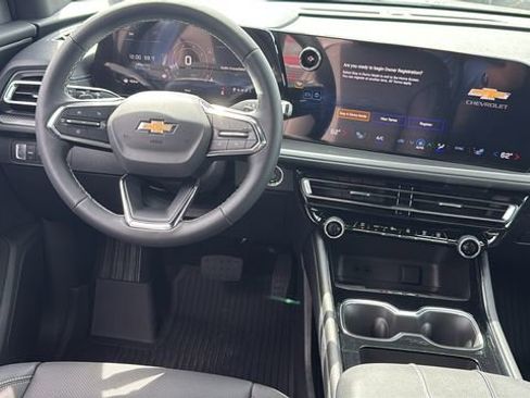 New 2026 Chevrolet Traverse LT w/ Driver Confidence Package image 28