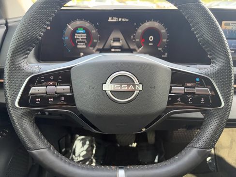 Certified 2023 Nissan Ariya FWD image 11