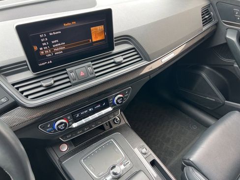 Used 2019 Audi SQ5 Prestige w/ Prestige Package AWD/4WD image 18