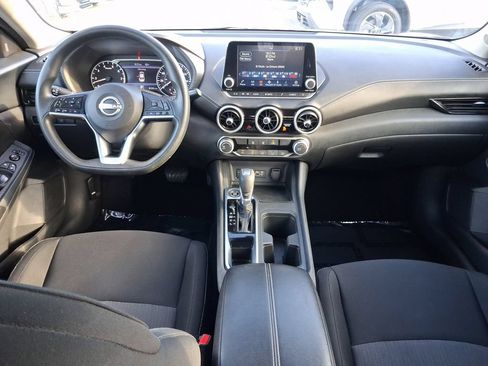 Used 2024 Nissan Sentra SV FWD image 25