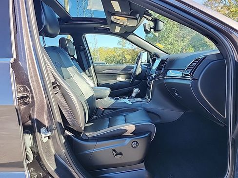 Certified 2021 Jeep Grand Cherokee Overland image 15