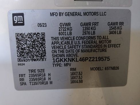 Used 2023 GMC Acadia SLE image 33