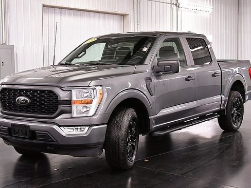 Used 2022 Ford F150 XL w/ STX Black Appearance Package image 3