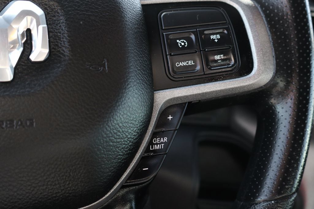 Used 2021 RAM 5500 Tradesman RWD image 29