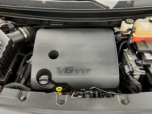 Used 2023 Chevrolet Traverse Premier w/ LPO, Floor Liner Package AWD/4WD image 30