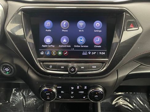 Used 2023 Chevrolet TrailBlazer RS w/ Convenience Package image 3