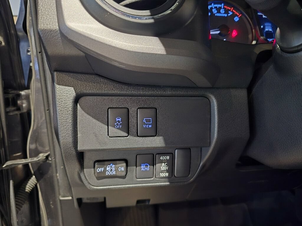 Used 2023 Toyota Tacoma TRD Pro AWD/4WD image 19