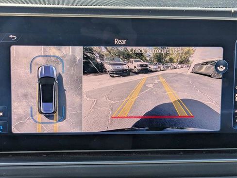 Used 2024 Mercedes-Benz GLS 63 AMG 4MATIC image 18