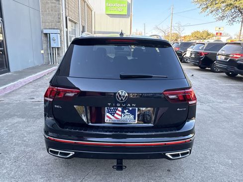 Used 2023 Volkswagen Tiguan SEL R-Line image 5