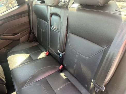Used 2016 Ford Focus SE w/ Equipment Group 201A FWD image 44