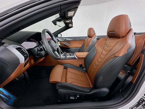New 2026 BMW 840i xDrive Convertible w/ Comfort Seating Package image 22