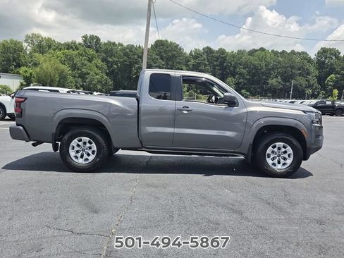Certified 2024 Nissan Frontier SV w/ Technology Package AWD/4WD image 6