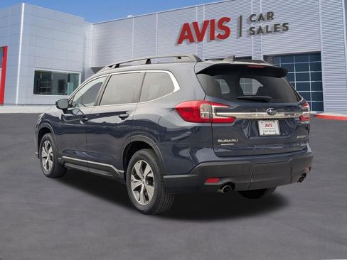 Used 2025 Subaru Ascent Premium AWD/4WD image 3