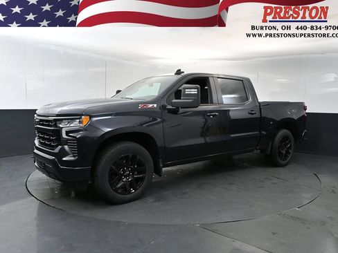 Used 2024 Chevrolet Silverado 1500 RST w/ Z71 Off-Road Package AWD/4WD image 1