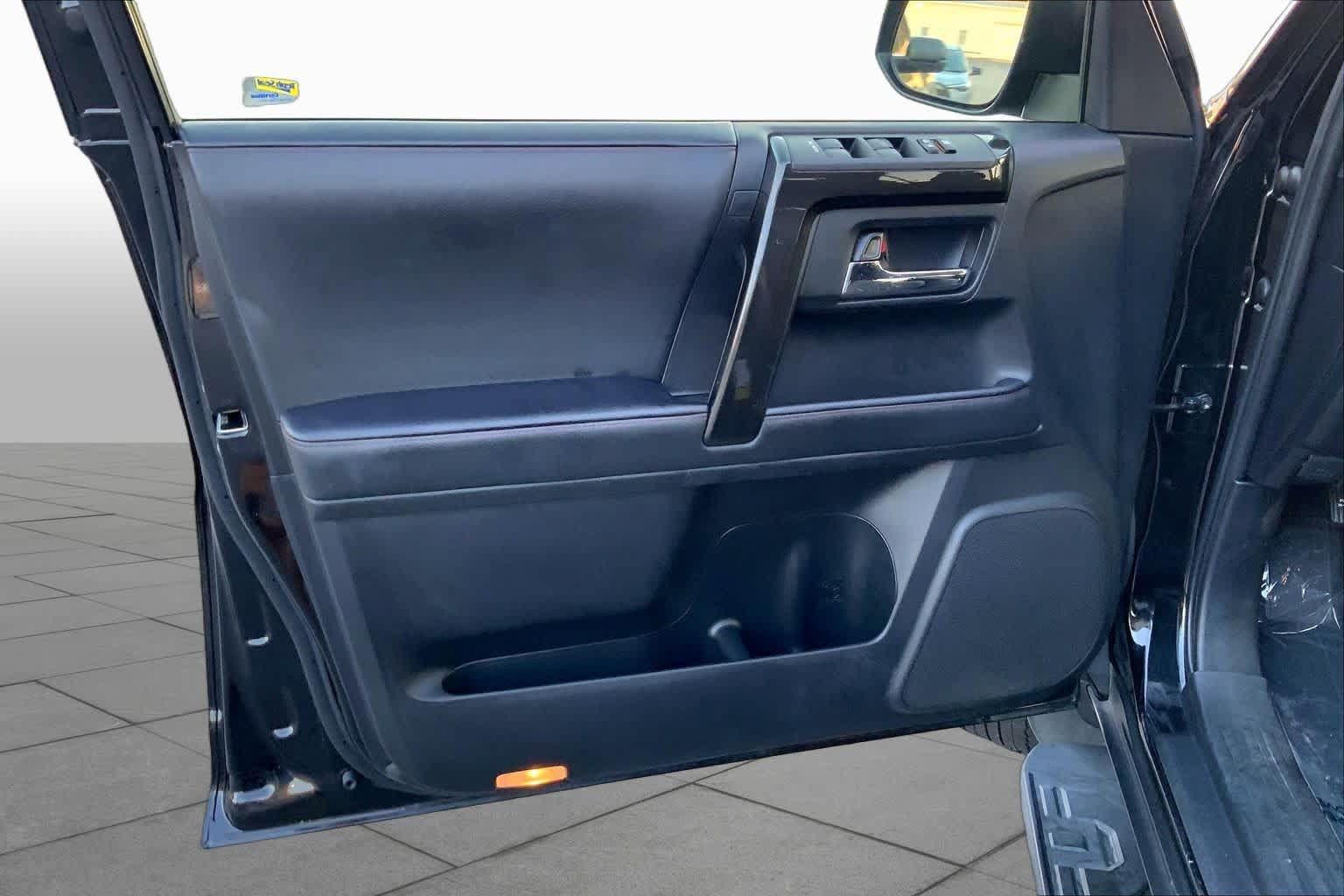 Used 2023 Toyota 4Runner TRD Off-Road AWD/4WD image 20