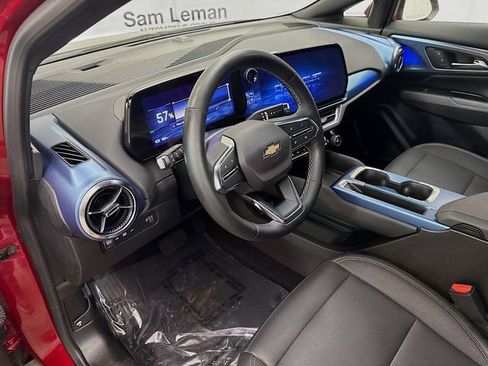 Used 2024 Chevrolet Equinox EV LT image 11