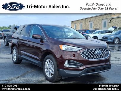 Used 2024 Ford Edge SEL w/ Convenience Package