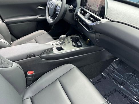 New 2026 Lexus UX 300h FWD image 26