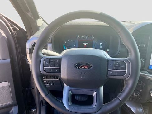 Used 2025 Ford F150 Lariat w/ Equipment Group 501A Mid AWD/4WD image 11
