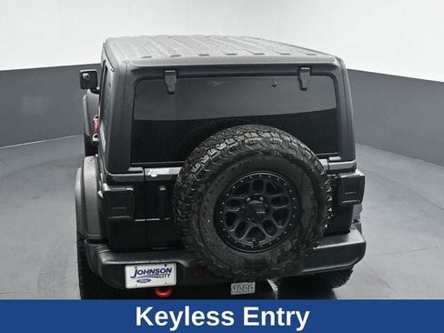Used 2021 Jeep Wrangler Unlimited Rubicon w/ Xtreme Recon 35" Tire Package image 19