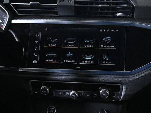 Used 2025 Audi Q3 2.0T Premium w/ Convenience Package image 13