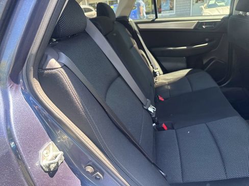 Used 2017 Subaru Outback 2.5i Premium AWD/4WD image 35