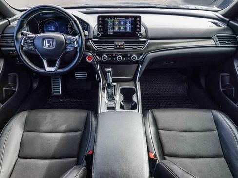 Used 2022 Honda Accord Sport image 11