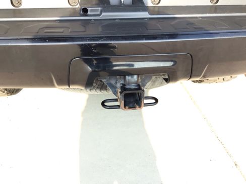 Used 2018 Toyota 4Runner SR5 AWD/4WD image 13