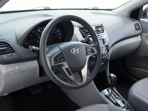 Used 2015 Hyundai Accent GLS w/ Option Group 03 image 13