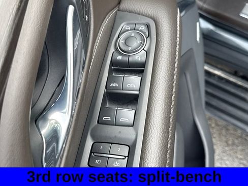 Used 2021 GMC Yukon XL Denali w/ Denali Premium Package image 31