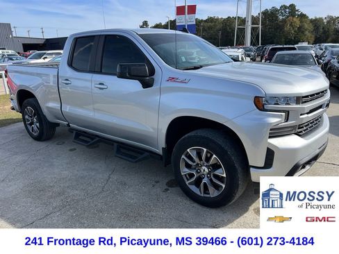 Used 2019 Chevrolet Silverado 1500 RST image 9