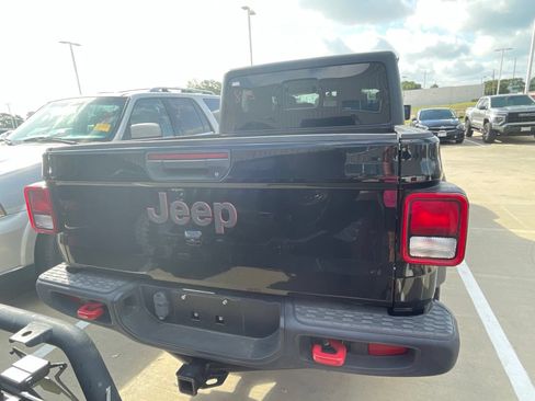 Used 2022 Jeep Gladiator Rubicon AWD/4WD image 5