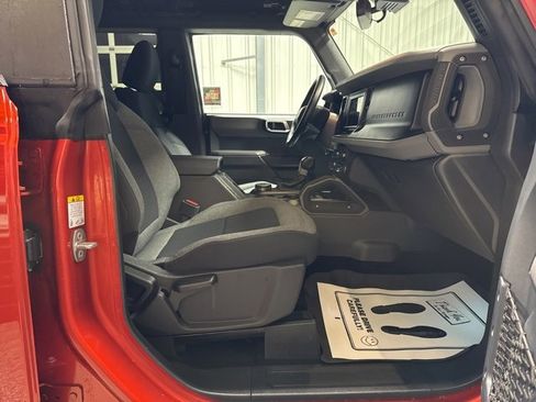 Used 2023 Ford Bronco Big Bend image 27