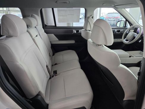 New 2026 Hyundai Santa Fe SE image 39