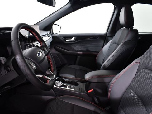 New 2025 Ford Escape ST-Line w/ Cold Weather Package image 13