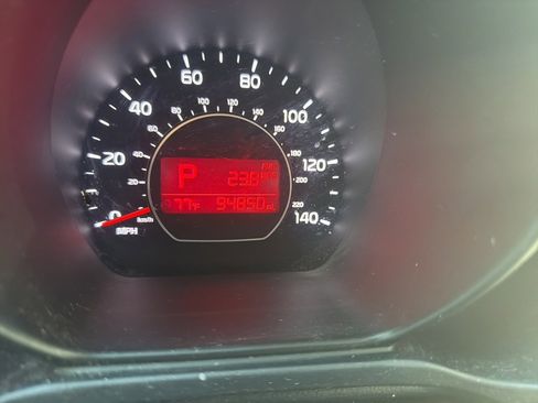 Used 2017 Kia Soul image 5