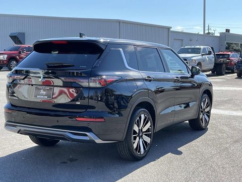 New 2026 Mitsubishi Outlander SE AWD/4WD image 5