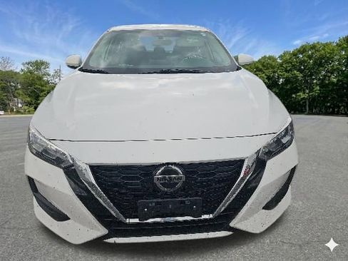 Used 2021 Nissan Sentra SV FWD image 6