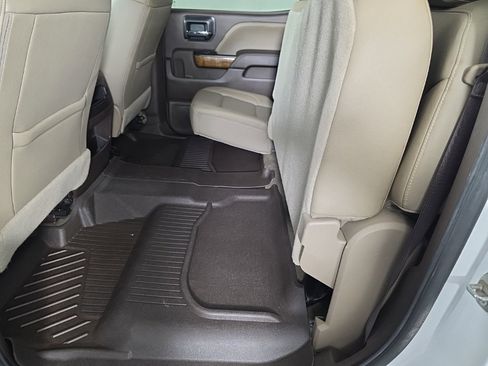 Used 2018 GMC Sierra 1500 SLT image 31