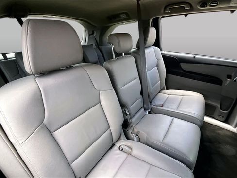 Used 2014 Honda Odyssey EX-L image 17