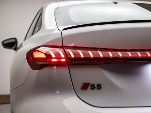 New 2025 Audi S5 Premium Plus image 11