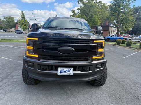 Used 2019 Ford F250 Lariat AWD/4WD image 3