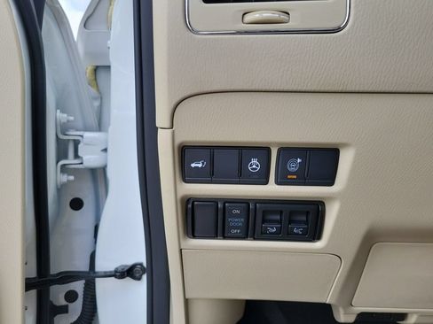 Used 2023 INFINITI QX80 Sensory w/ All-Season Package AWD/4WD image 22