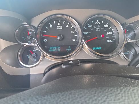 Used 2013 GMC Sierra 1500 SLE w/ Power Tech Package AWD/4WD image 10