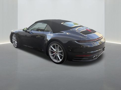 Used 2021 Porsche 911 Carrera S RWD image 4